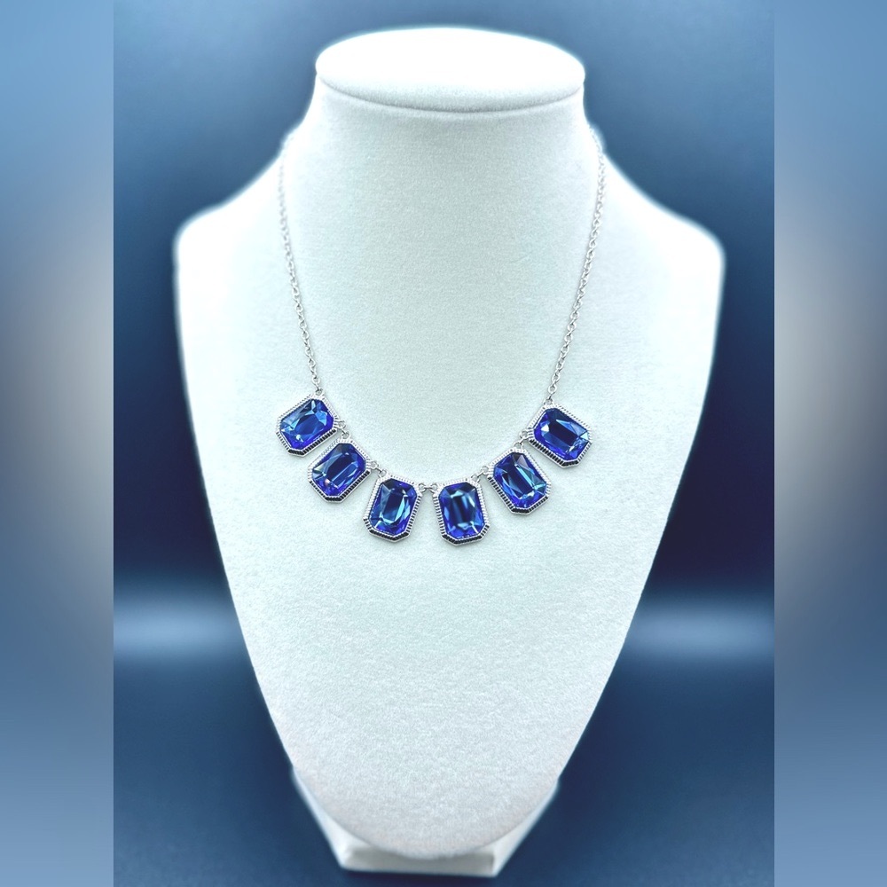 Out of the Blue Necklace
Touchstone Crystal by Swarovski